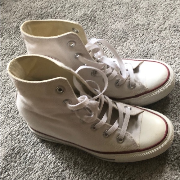 converse with heels inside